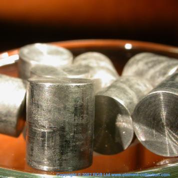 Niobium Small cylinders